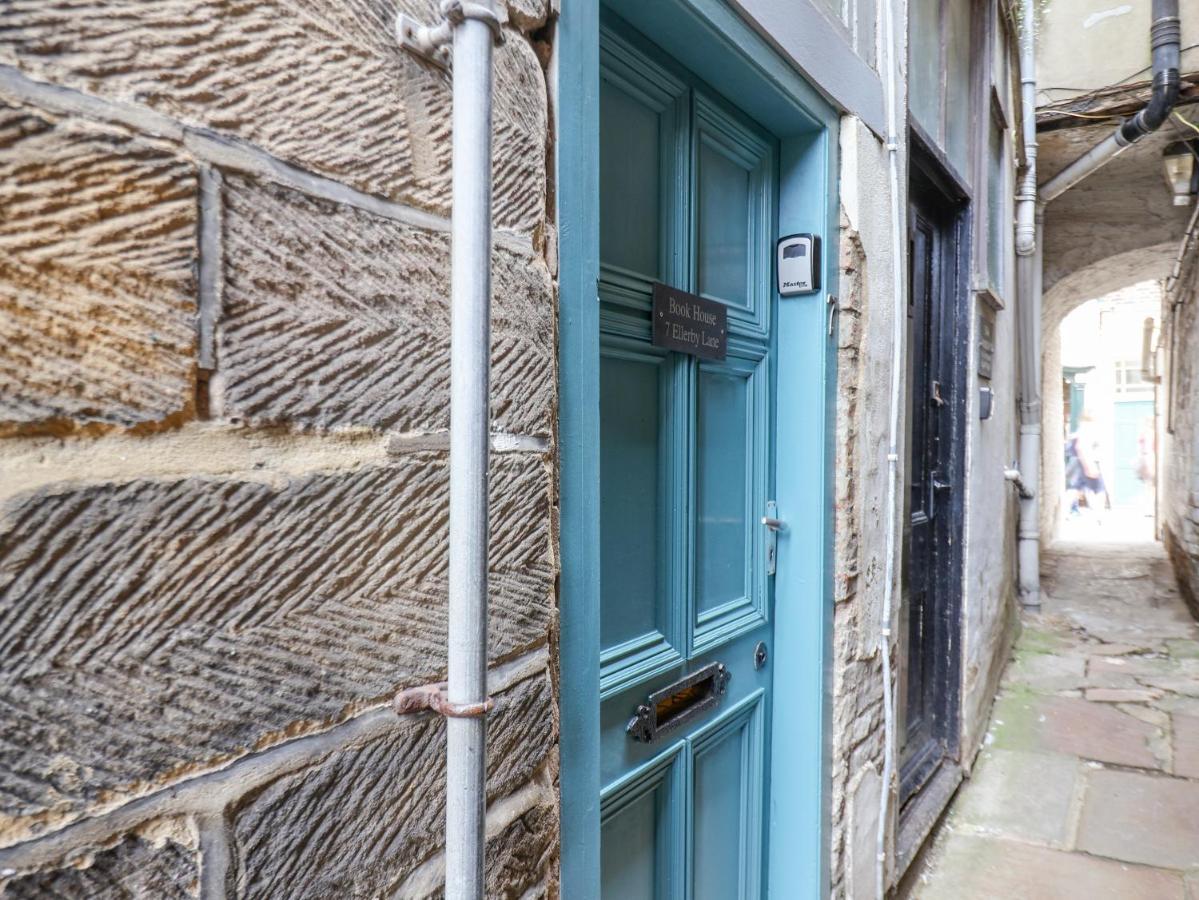 Book House Apartman Whitby Kültér fotó