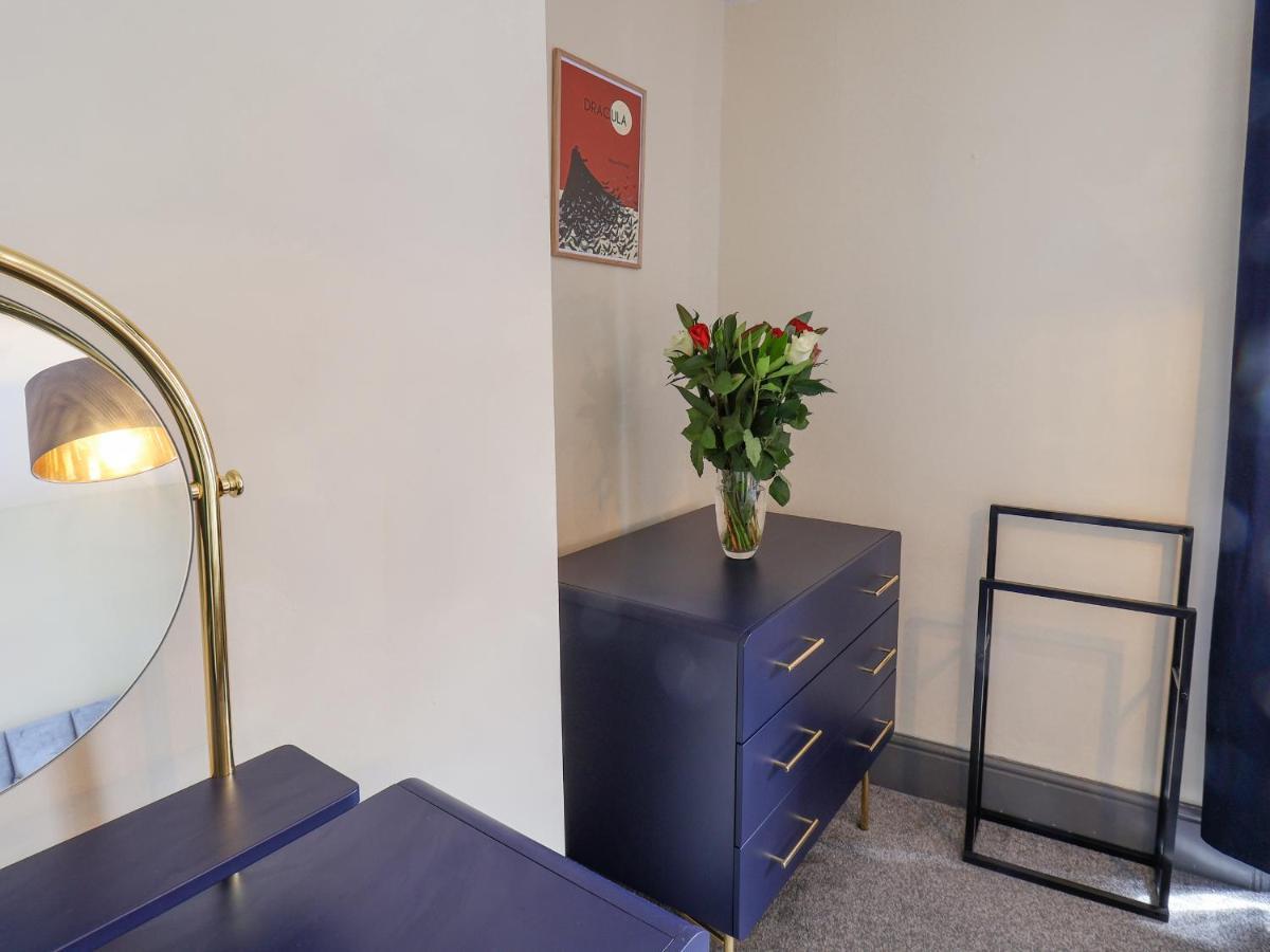 Book House Apartman Whitby Kültér fotó
