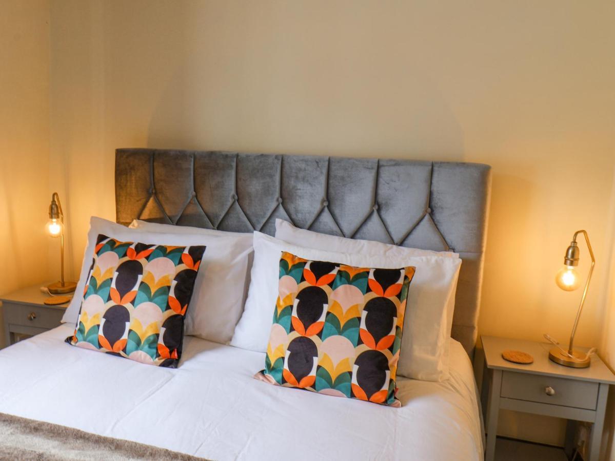 Book House Apartman Whitby Kültér fotó