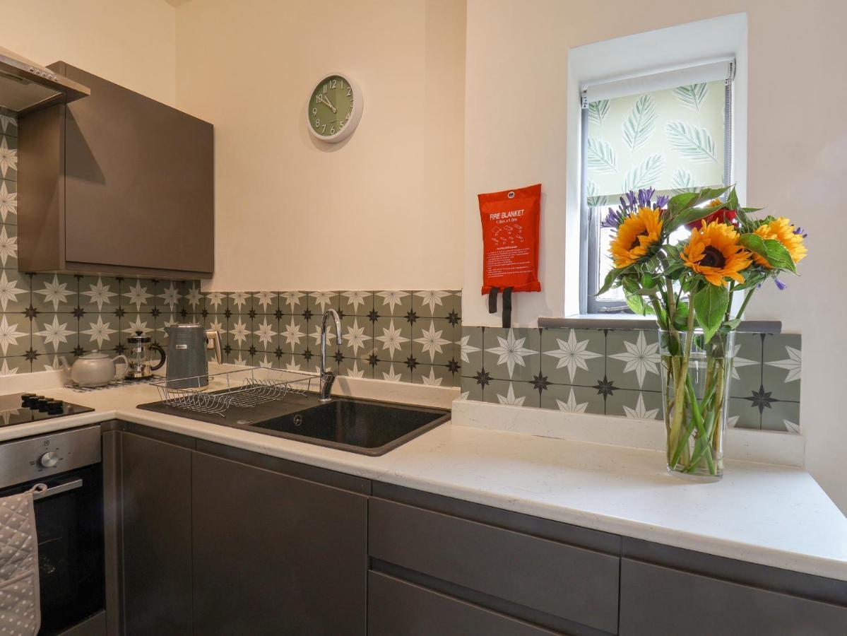 Book House Apartman Whitby Kültér fotó