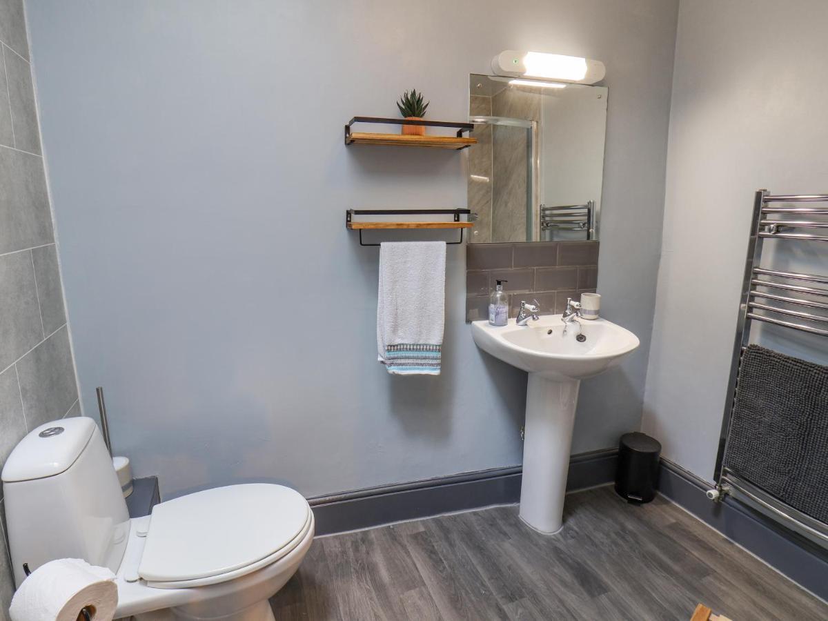 Book House Apartman Whitby Kültér fotó
